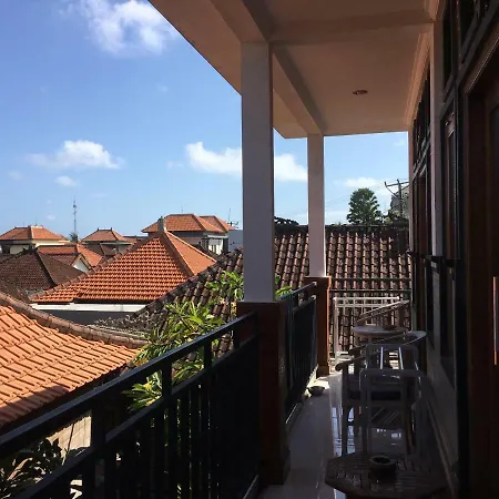 Mikuk Homestay Canggu Buitenkant foto